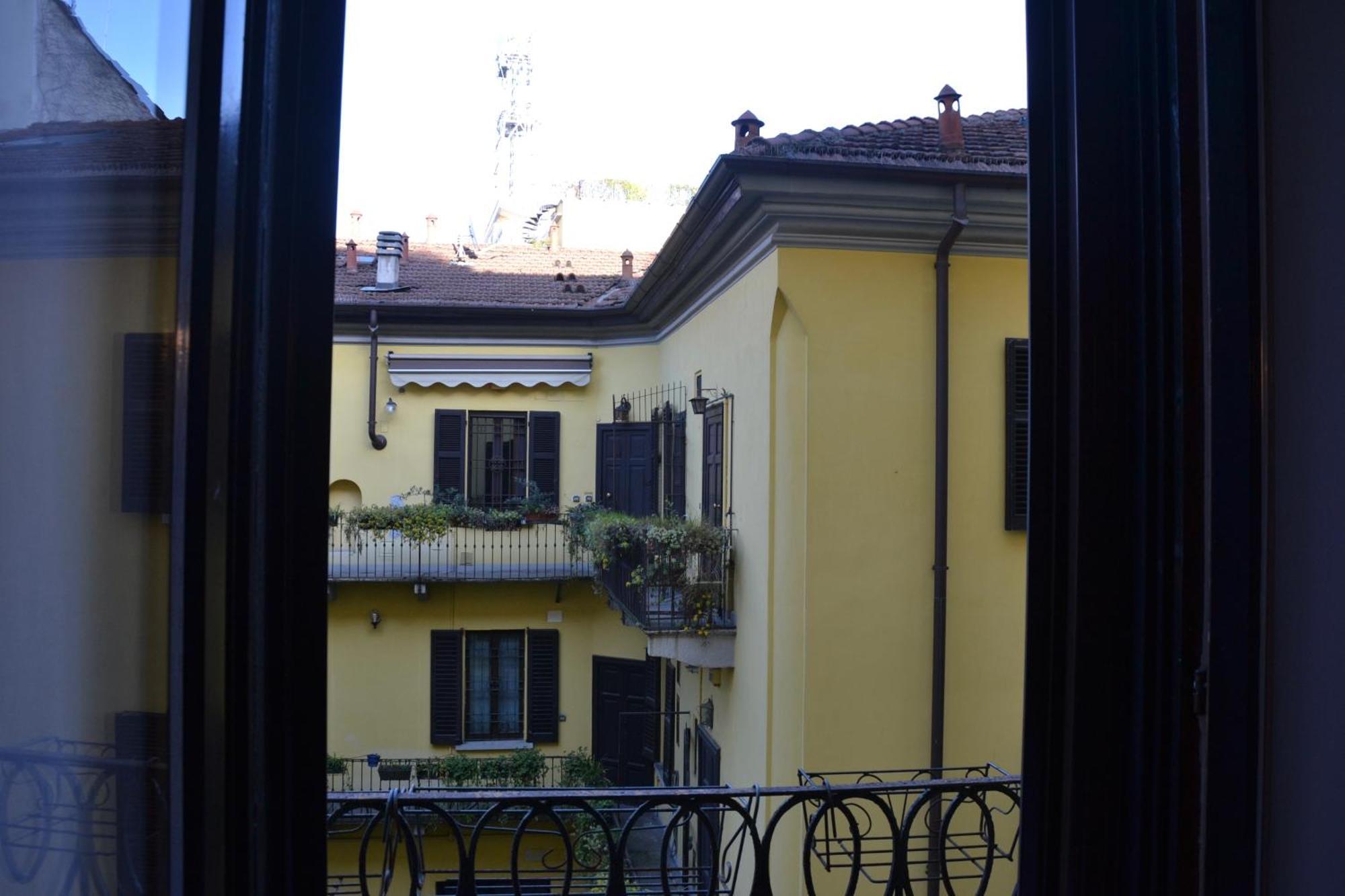 Bubi House Porta Romana Milaan Buitenkant foto