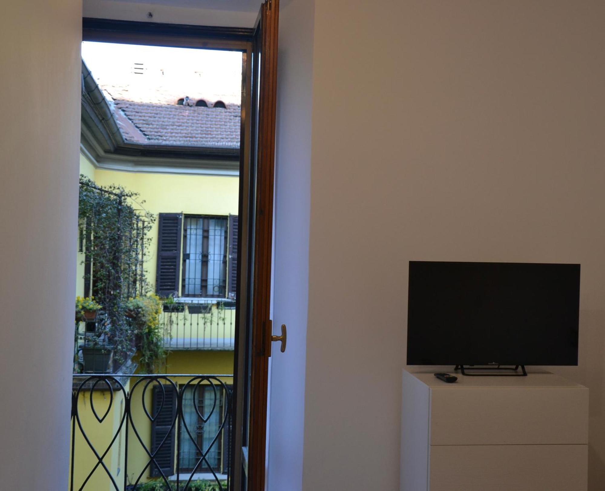 Bubi House Porta Romana Milaan Buitenkant foto